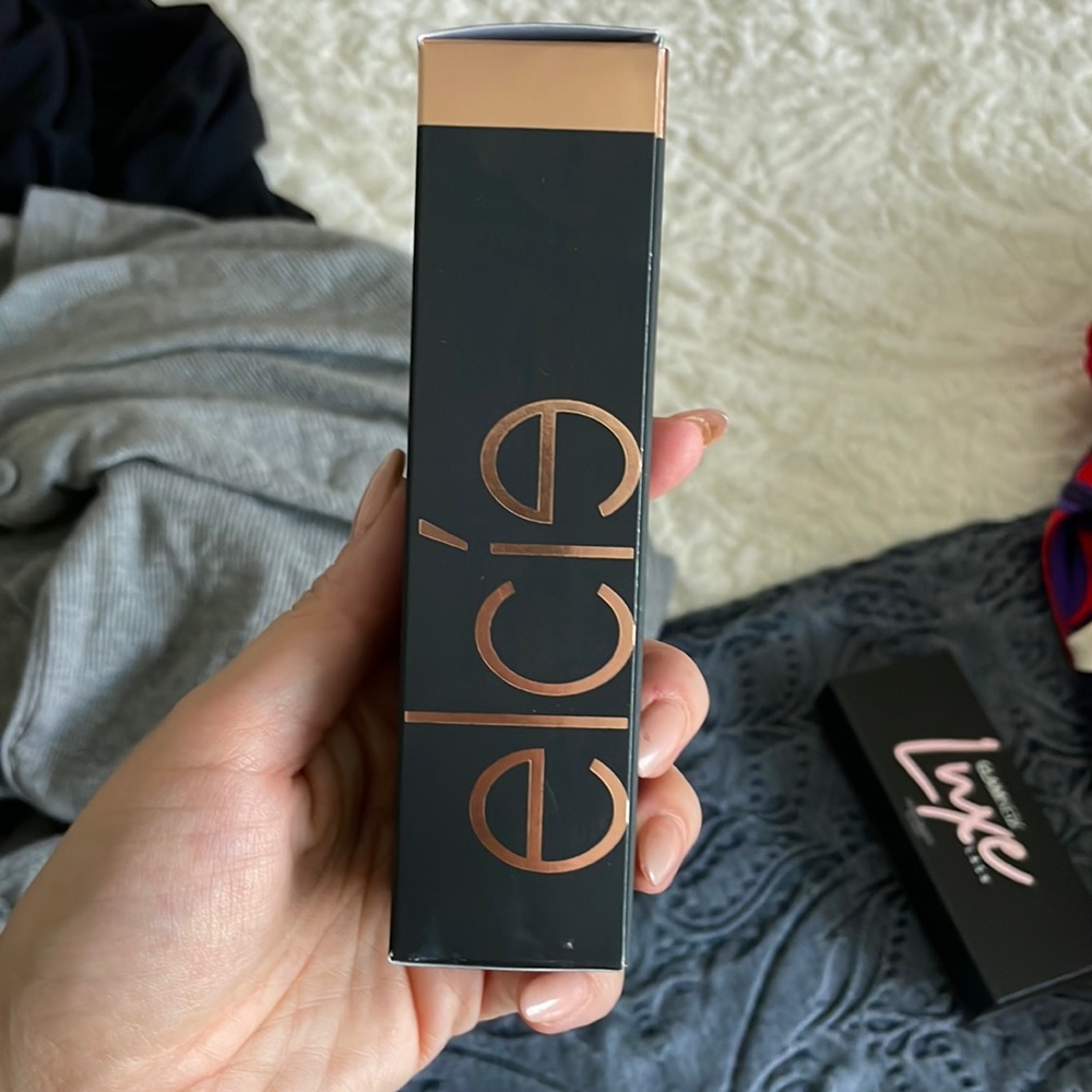 Brand new never opened elcie foundation